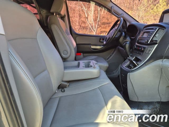 Hyundai Grand Starex Smart Special, 2017 18