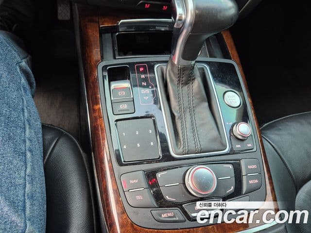 Audi New A6 C7, 2013 9