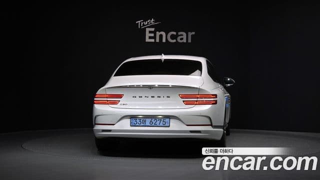 Genesis electrified G80 (RG3) e-AWD, 2022 4