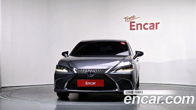 Lexus ES300h 7세대 Executive, 2021 3