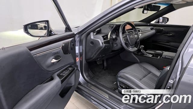Lexus ES300h 7세대 Executive, 2021 10