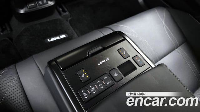 Lexus ES300h 7세대 Executive, 2021 18