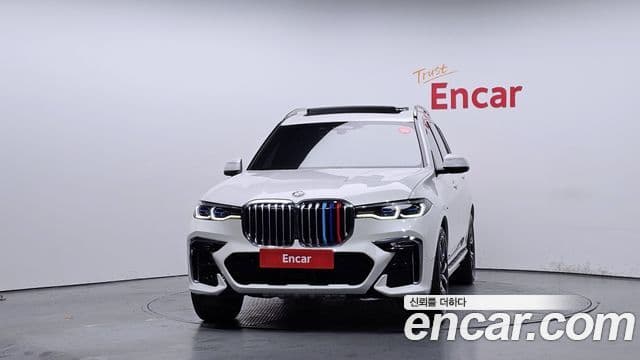 BMW X7 (G07) xDrive 40i M Sport 6인승, 2022 3
