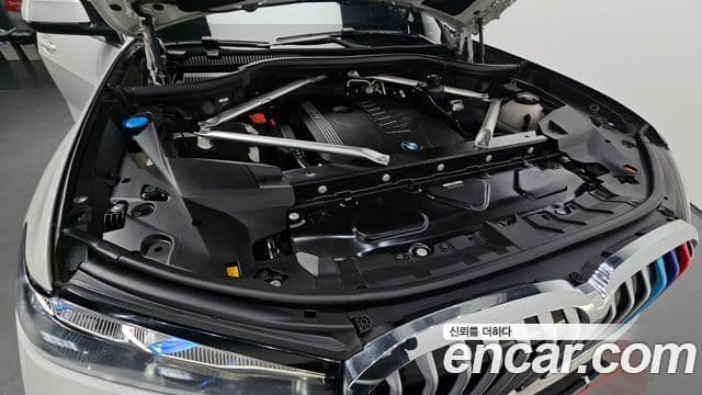 BMW X7 (G07) xDrive 40i M Sport 6인승, 2022 6