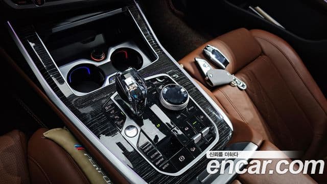 BMW X7 (G07) xDrive 40i M Sport 6인승, 2022 9