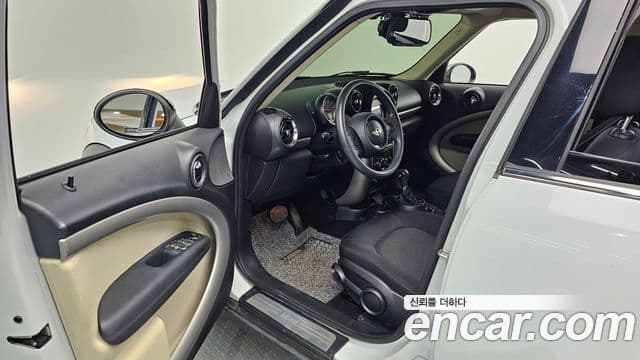 Mini Cooper D Countryman 1세대, 2015 11