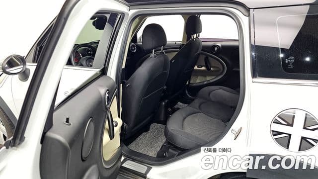 Mini Cooper D Countryman 1세대, 2015 12