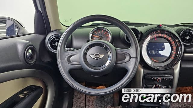 Mini Cooper D Countryman 1세대, 2015 13