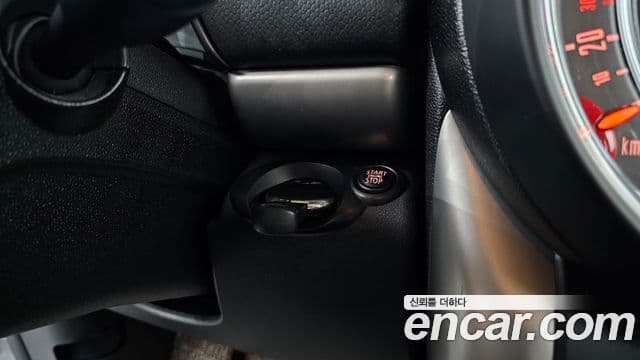 Mini Cooper D Countryman 1세대, 2015 19