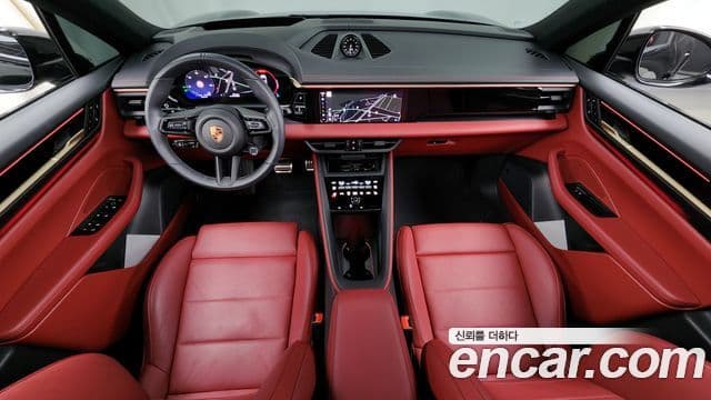 Porsche Macan EV 4S, 2025 7