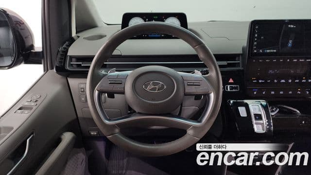 Hyundai Staria Inspiration, 2022 14