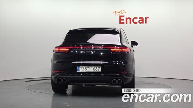 Porsche Cayenne (PO536) 4.0 турбо купе, 2020 4