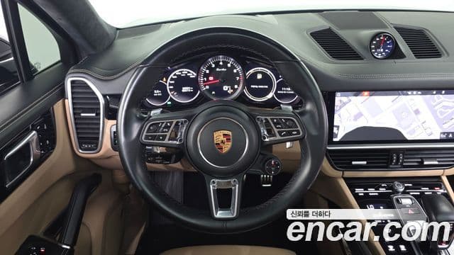 Porsche Cayenne (PO536) 4.0 турбо купе, 2020 13