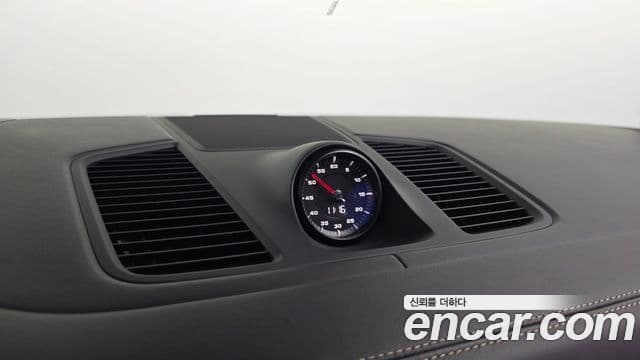 Porsche Cayenne (PO536) 4.0 турбо купе, 2020 17