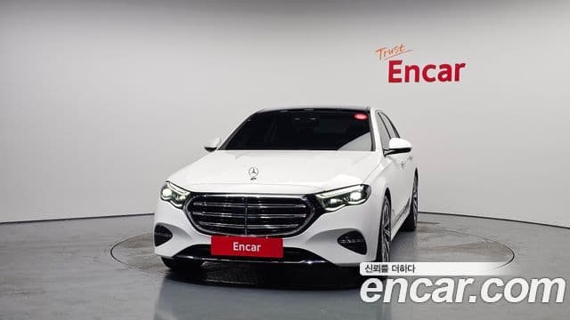 Mercedes-Benz E-класс W214 Exclusive, 2024 3