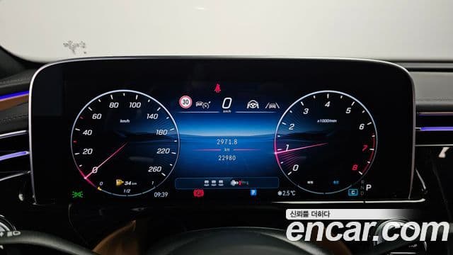 Mercedes-Benz E-класс W214 Exclusive, 2024 8