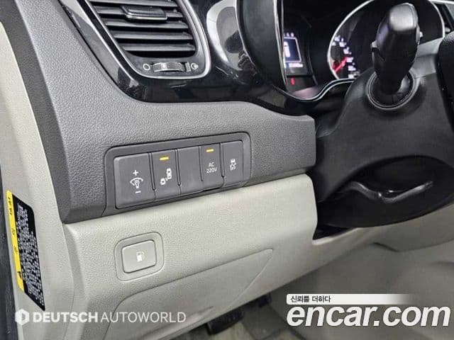 Kia All New Carnival Noblesse, 2018 17