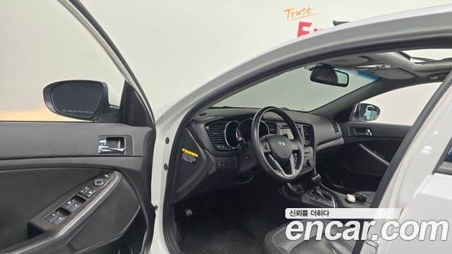 Kia K5 Prestige, 2011 11