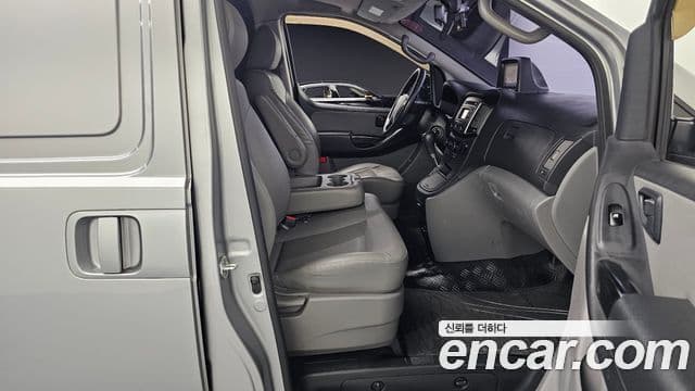 Hyundai Grand Starex Smart, 2017 11