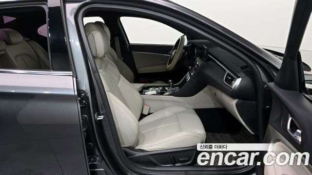 Genesis The / новый New G70, 2021 11