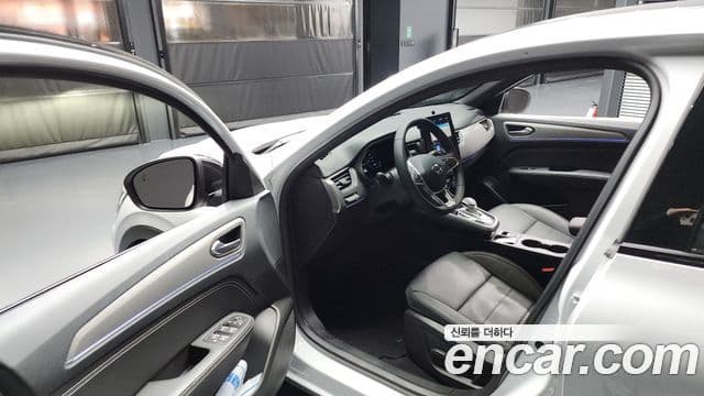 Renault Korea(Samsung) XM3 1.6 E-TECH Инспайр (Inspire) e-Shifter, 2023 10