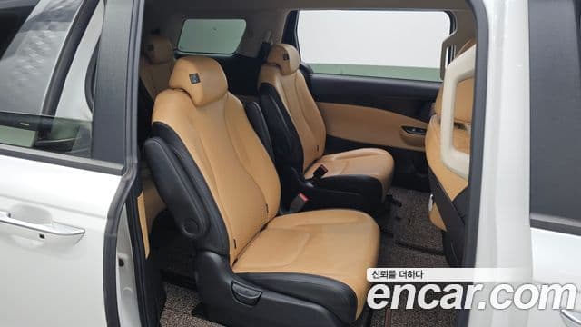 Kia Carnival 4세대 Prestige, 2022 12