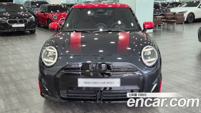 Mini Cooper Электрический (Electric) 4세대 JCW, 2025 3