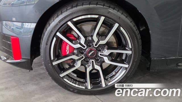 Mini Cooper Электрический (Electric) 4세대 JCW, 2025 все фото