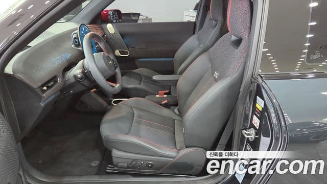 Mini Cooper Электрический (Electric) 4세대 JCW, 2025 7