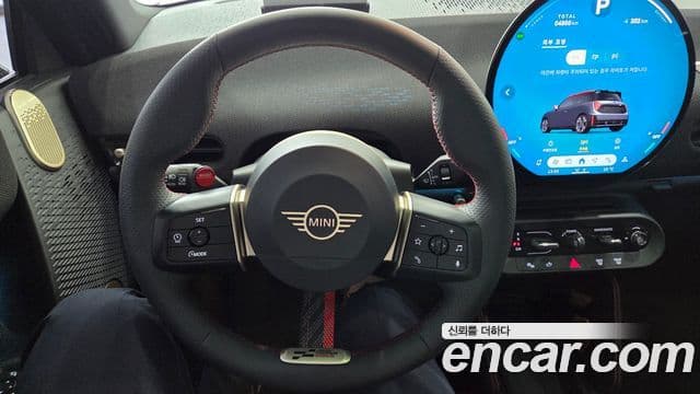 Mini Cooper Электрический (Electric) 4세대 JCW, 2025 11