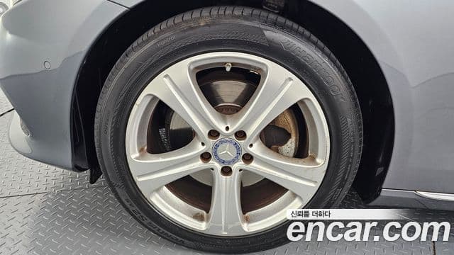 Mercedes-Benz E-класс W213 Avantgarde, 2017 все фото