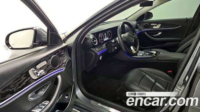 Mercedes-Benz E-класс W213 E300 Avantgarde Intelligent Drive, 2017 10