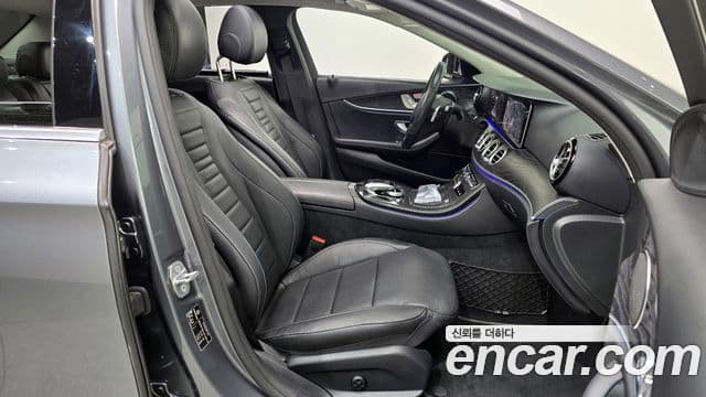 Mercedes-Benz E-класс W213 E300 Avantgarde Intelligent Drive, 2017 12