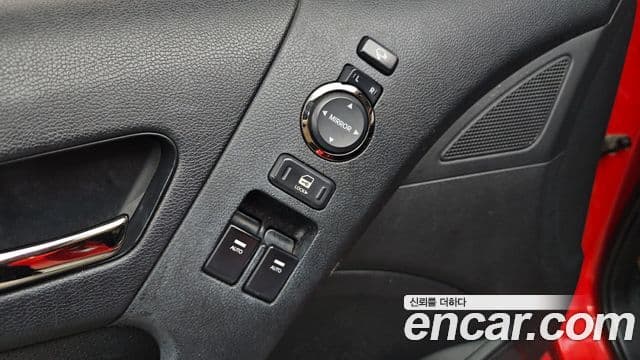 Hyundai Genesis купе 200 турбо R, 2011 13