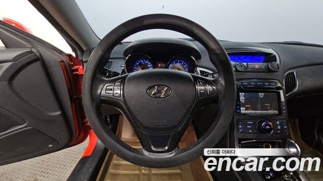 Hyundai Genesis купе 200 турбо R, 2011 14