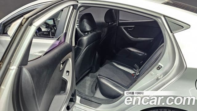 Hyundai Avante MD Style, 2014 12