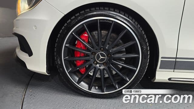 Mercedes-Benz A-класс W176 A45 AMG 4MATIC, 2015 все фото