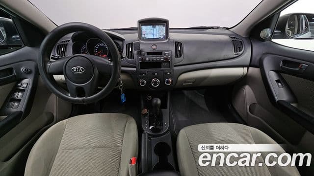 Kia Forte люксовая версия, 2010 7