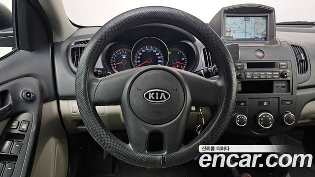 Kia Forte люксовая версия, 2010 13