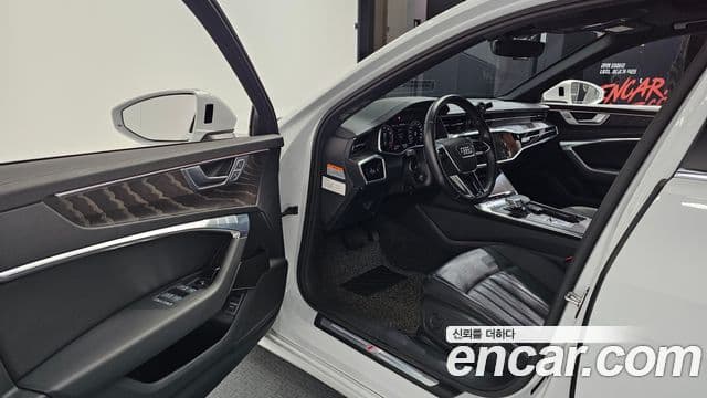 Audi A6 (C8) Premium, 2020 10