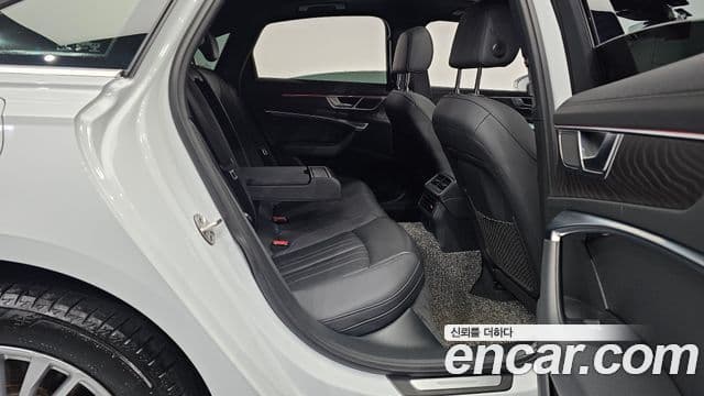 Audi A6 (C8) Premium, 2020 12