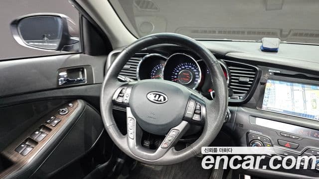 Kia K5 Luxury, 2012 13
