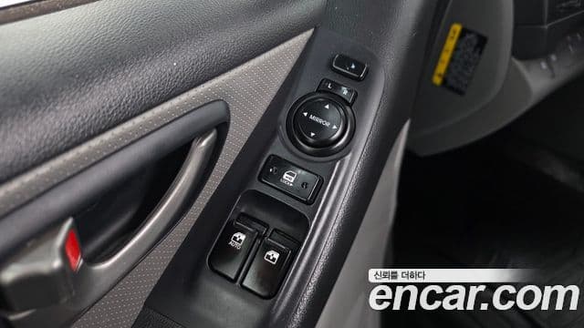 Hyundai Grand Starex Modern, 2017 16