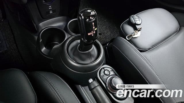 Mini Cooper 3세대, 2023 9