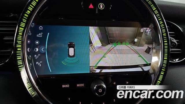 Mini Cooper 3세대, 2023 17