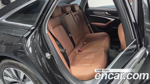 Audi A6 (C8), 2021 12