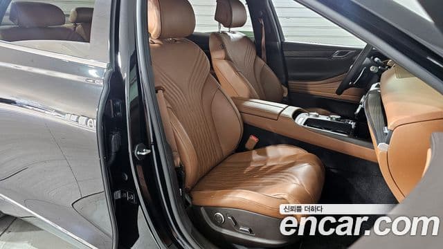 Genesis G80 (RG3) бензин 2.5 турбо AWD, 2023 10