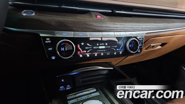 Genesis G80 (RG3) бензин 2.5 турбо AWD, 2023 18