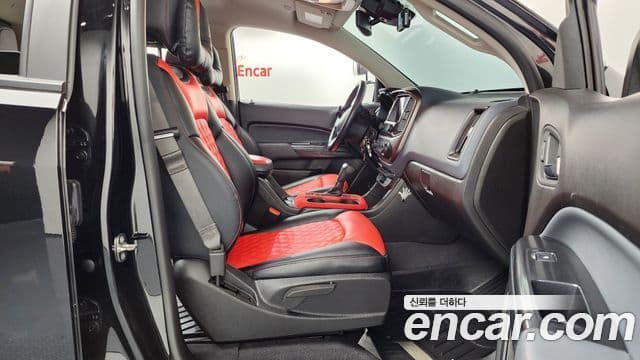 Chevrolet(GM대우) real New 콜로라도 3.6 Z71-X Midnight 4WD, 2021 11