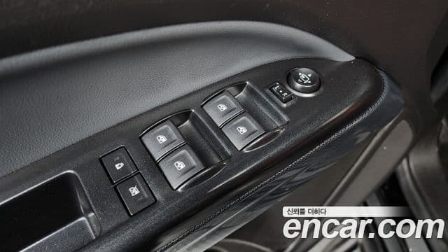 Chevrolet(GM대우) real New 콜로라도 3.6 Z71-X Midnight 4WD, 2021 14